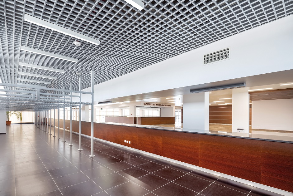 Metalowy sufit z charakterem zdj. 10