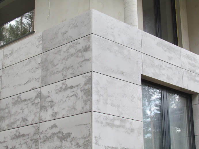 Elewacja z betonu architektonicznego, czy jest się czego obawiać? zdj. 2