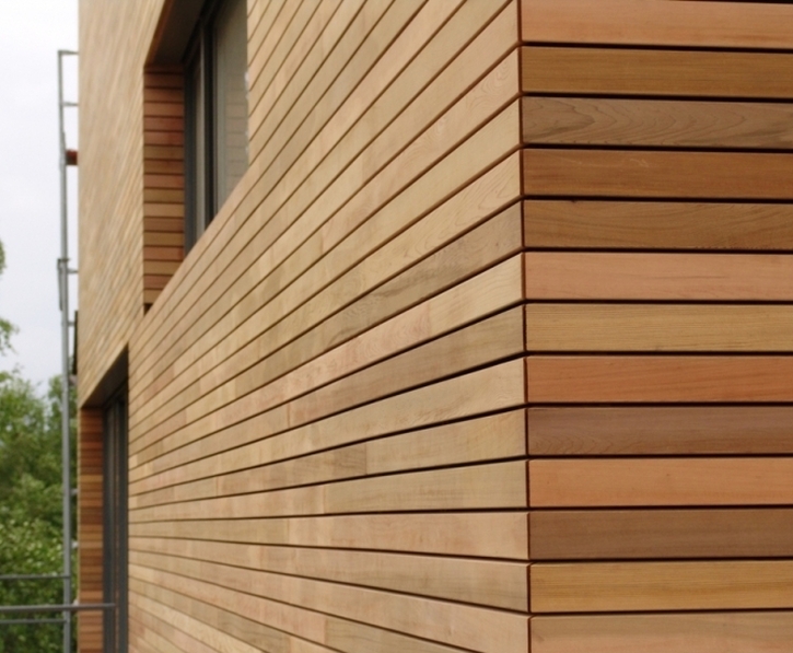 KOPP Elewacja wykonana z drewna (cedru kanadyjskiego)